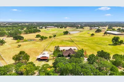 9229 Hub Clark Road, Pilot Point, TX 76258 - Photo 35