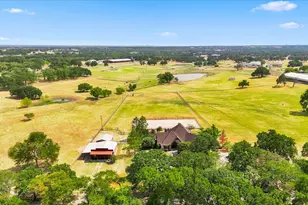 9229 Hub Clark Rd, Pilot Point, TX 76258 - Photo 35