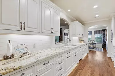 9229 Hub Clark Road, Pilot Point, TX 76258 - Photo 13
