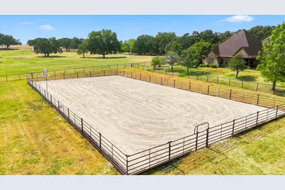 9229 Hub Clark Road, Pilot Point, TX 76258 - Photo 31