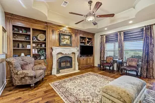 9229 Hub Clark Rd, Pilot Point, TX 76258 - Photo 7