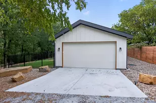 802 Stevens St, Bridgeport, TX 76426 - Photo 9