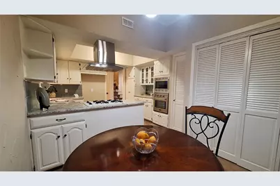 2022 Brookside Drive, Grapevine, TX 76051 - Photo 11