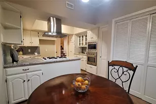2022 Brookside Dr, Grapevine, TX 76051 - Photo 11