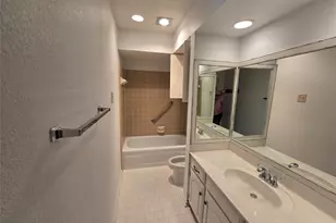2022 Brookside Dr, Grapevine, TX 76051 - Photo 15