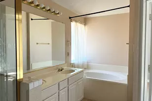 807 Aylesbury Dr, Allen, TX 75002 - Photo 11