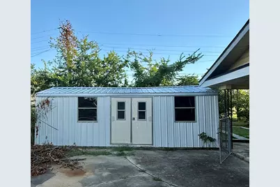 701 W 9th Street, Clarksville, TX 75426 - Photo 17