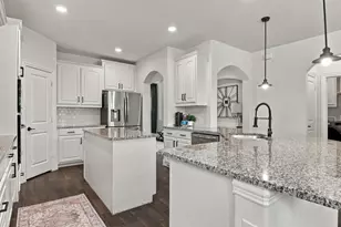10841 Brownwood Pl, McKinney, TX 75071 - Photo 11