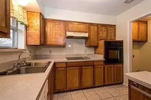 6481 Whitehurst Dr, Watauga, TX 76148 - Photo 9