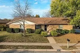 6481 Whitehurst Dr, Watauga, TX 76148 - Photo 1