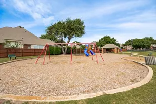 7531 Maribeth Dr, Dallas, TX 75252 - Photo 23