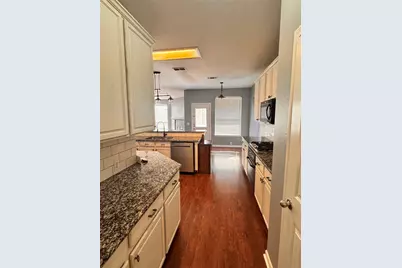 7585 Ravenhill Drive, Frisco, TX 75035 - Photo 9
