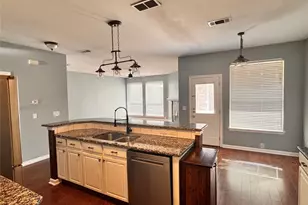 7585 Ravenhill Dr, Frisco, TX 75035 - Photo 11