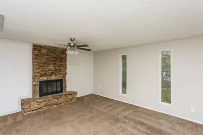 9125 Shawnee Trail, Flower Mound, TX 75022 - Photo 3