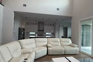 12609 Diamond Crk Dr, Frisco, TX 75035 - Photo 5
