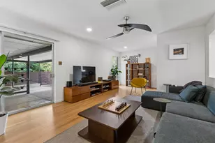 11008 Quail Run St, Dallas, TX 75238 - Photo 13