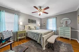 1300 Circlewood Dr, Woodway, TX 76712 - Photo 23