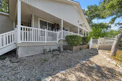 1300 Circlewood Drive, Woodway, TX 76712 - Photo 33
