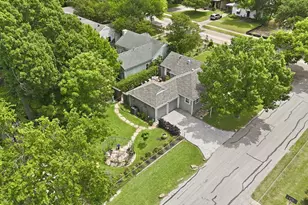 9003 Santa Clara Dr, Dallas, TX 75218 - Photo 3