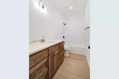 225 Private Road 33083, Sumner, TX 75486 - Photo 15