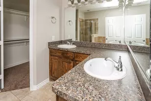 623 Hilton Dr, Lancaster, TX 75146 - Photo 13