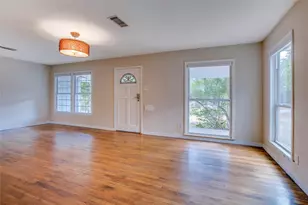 1806 Lakeland Dr, Dallas, TX 75218 - Photo 3