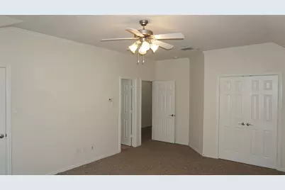 8734 Manhattan Avenue, Plano, TX 75024 - Photo 9
