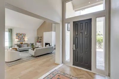 2144 Fountain Square Drive, Fort Worth, TX 76107 - Photo 9
