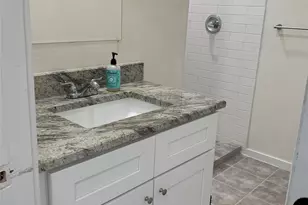 1200 New York Ave, Fort Worth, TX 76104 - Photo 9