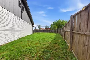 3304 Bellingham Ct, Dallas, TX 75228 - Photo 35