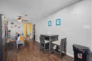 13650 Pyramid Dr, Farmers Branch, TX 75234 - Photo 9