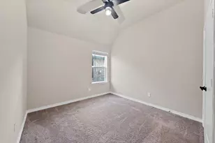 125 Colonial Dr, Joshua, TX 76058 - Photo 13