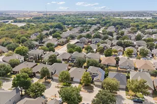 1023 Aviary, Aubrey, TX 76227 - Photo 27