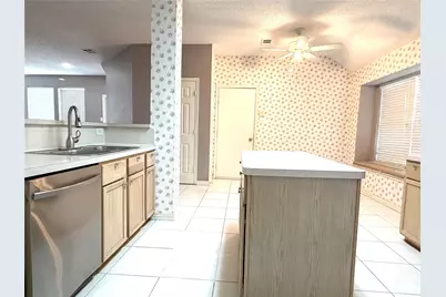 1618 Arbor Creek Drive, Garland, TX 75040 - Photo 5