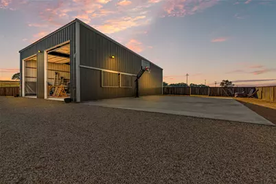 2910 County Road 386, Stephenville, TX 76401 - Photo 31