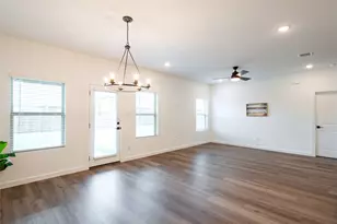 532 Brookside Dr, Van Alstyne, TX 75495 - Photo 15