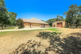 101 Sandlin Ct, Springtown, TX 76082 - Photo 35