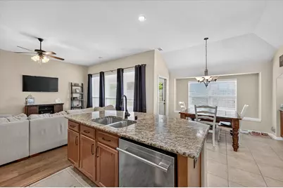 4501 Waterford Glen Drive, Mansfield, TX 76063 - Photo 9