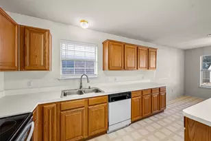 6014 Harwood Crossing Dr, Arlington, TX 76018 - Photo 11