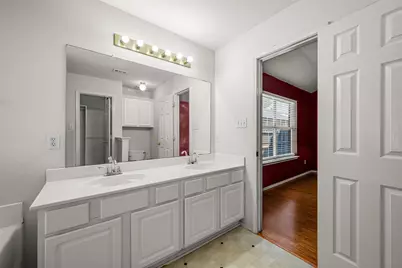 6014 Harwood Crossing Drive, Arlington, TX 76018 - Photo 19