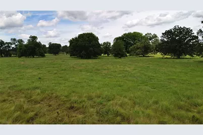 695 Cr 1210, Lake Creek, TX 75450 - Photo 19