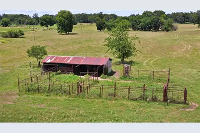 695 Cr 1210, Lake Creek, TX 75450 - Photo 35