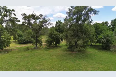 695 Cr 1210, Lake Creek, TX 75450 - Photo 29