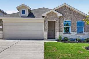 110 Mach Wy, Mineral Wells, TX 76067 - Photo 1