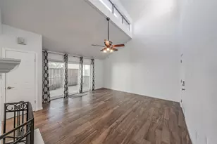 5520 Willow Cir, Fort Worth, TX 76112 - Photo 5