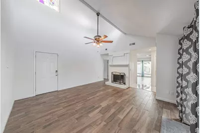 5520 Willow Circle, Fort Worth, TX 76112 - Photo 7