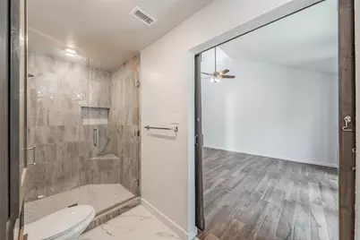 5520 Willow Circle, Fort Worth, TX 76112 - Photo 31