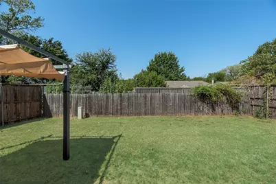 303 Texas Drive, Lake Dallas, TX 75065 - Photo 19