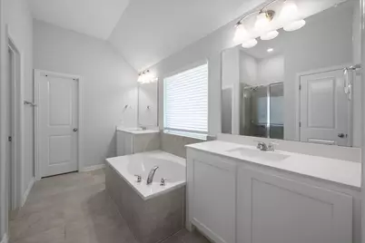 424 Pheasant Hill Lane, Fort Worth, TX 76028 - Photo 23