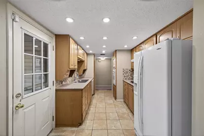 2801 Vancouver Street, Irving, TX 75062 - Photo 15